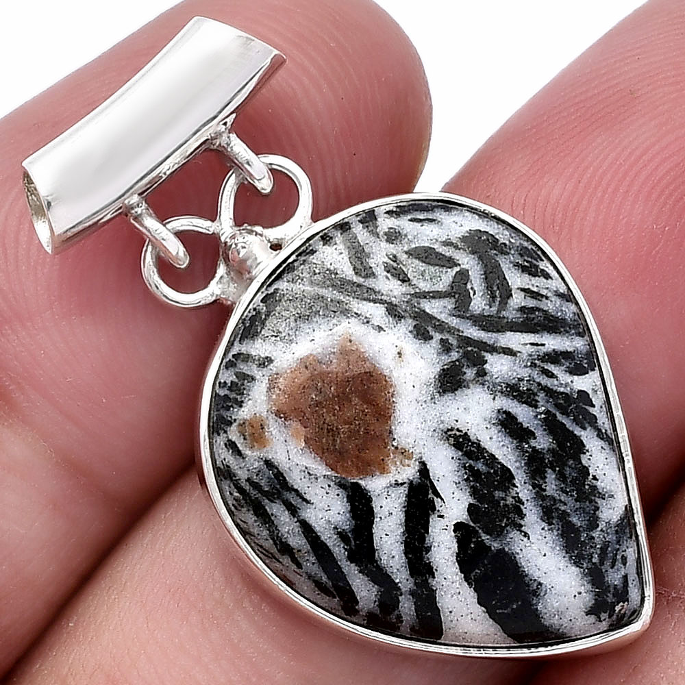 Natural Hornblende 925 Sterling Silver Pendant Jewelry P-1198