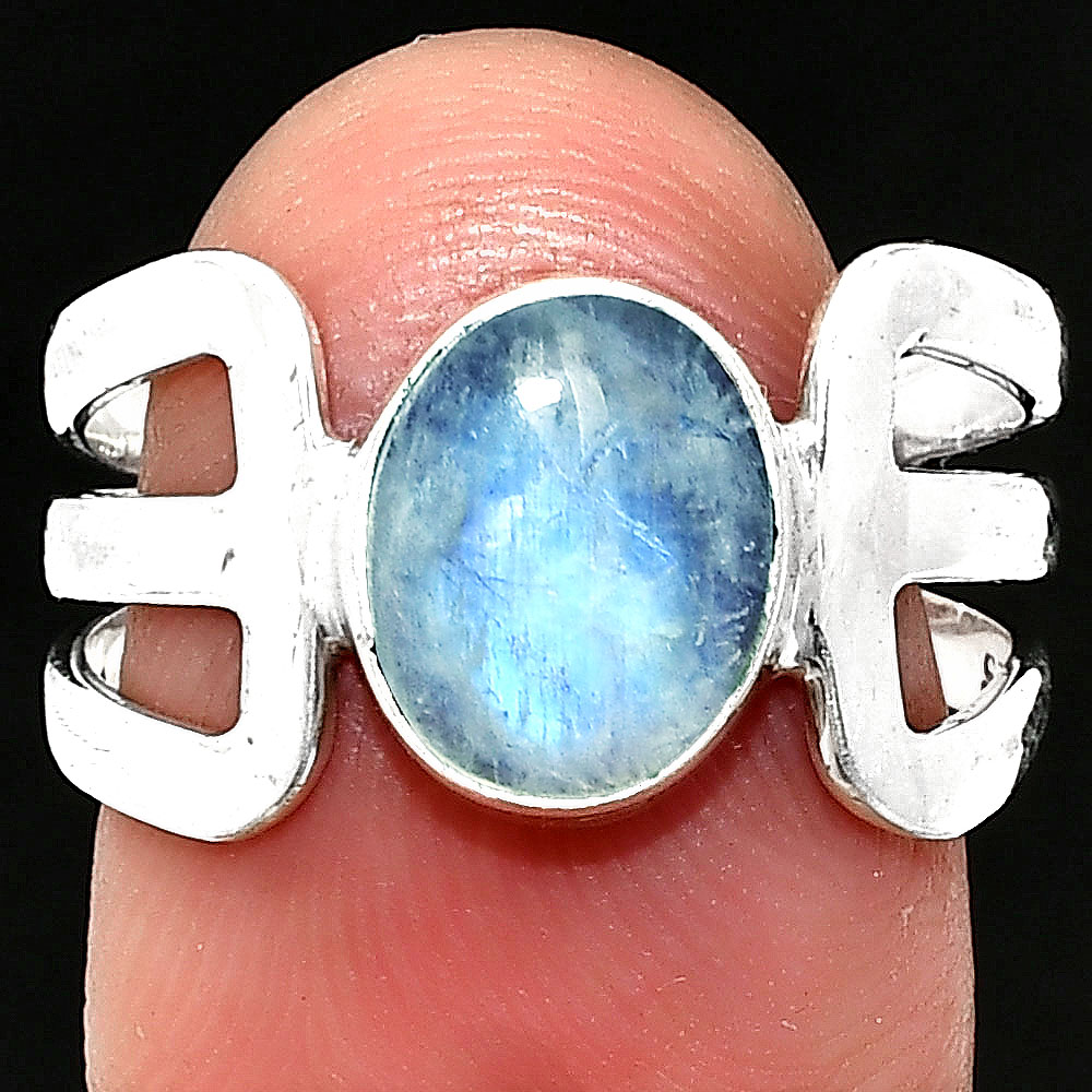 Natural Rainbow Moonstone - India 925 Sterling Silver Ring s.8 Jewelry R-1162